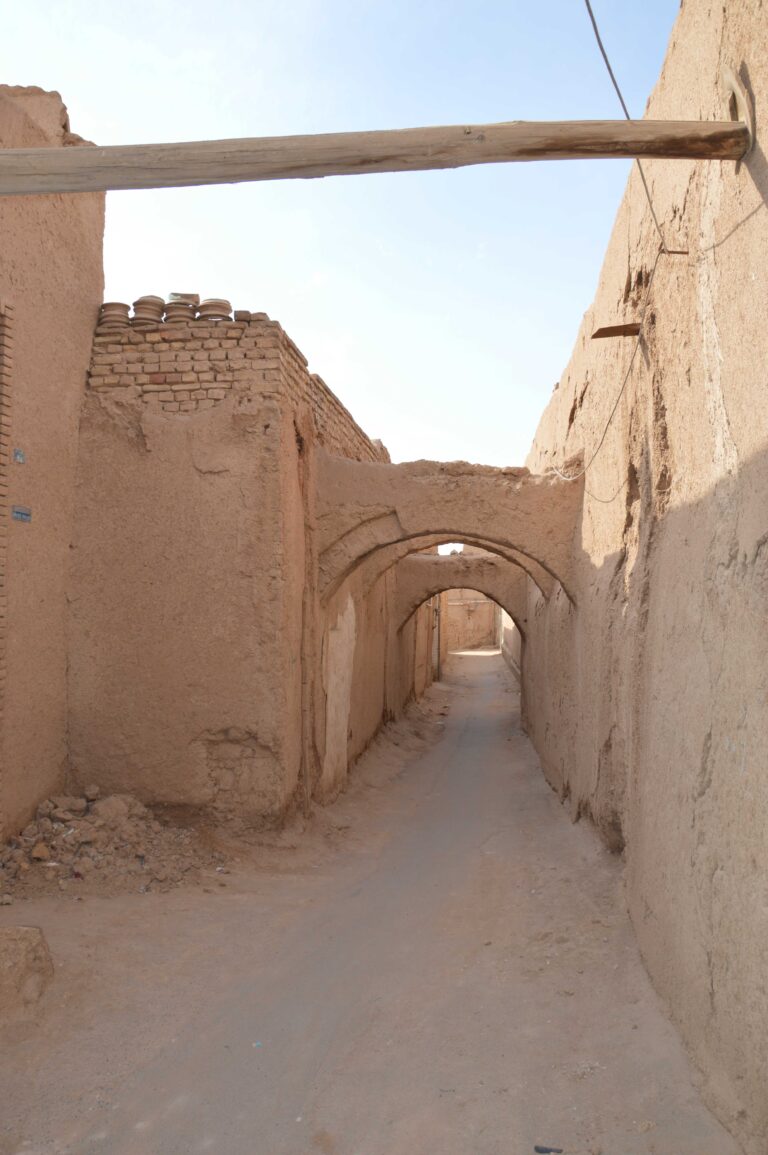 Narrow alley in Al Fahidi Historical Neighborhood