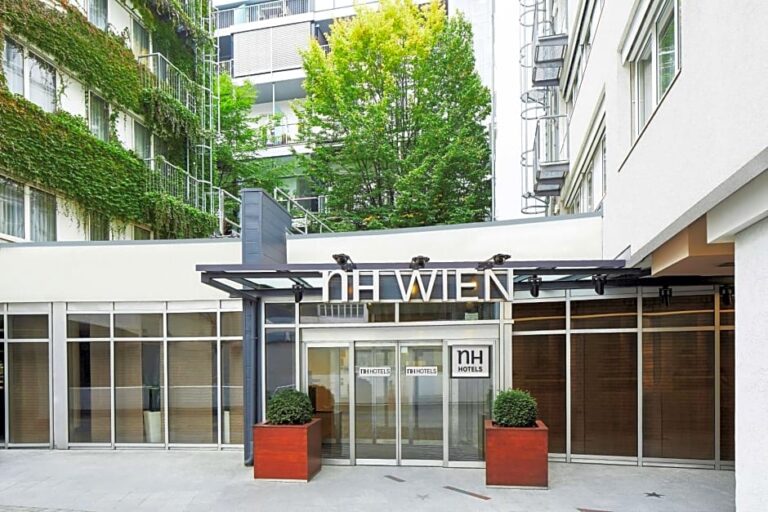 Entrance of NH Wien Hotel in Vienna