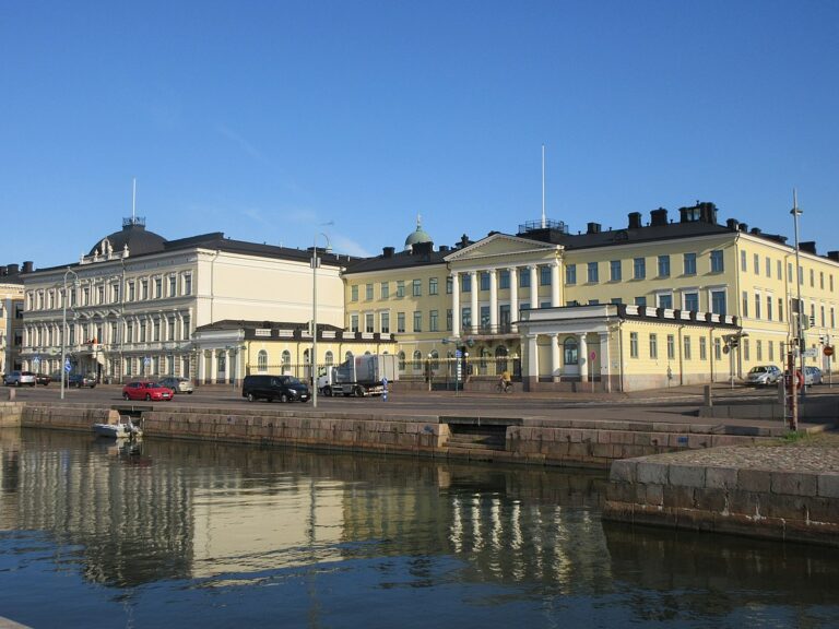 Presidential Palace in Helsinki by the waterfront