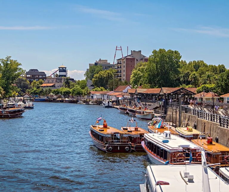 Boats docked at Tigre Delta waterfront.